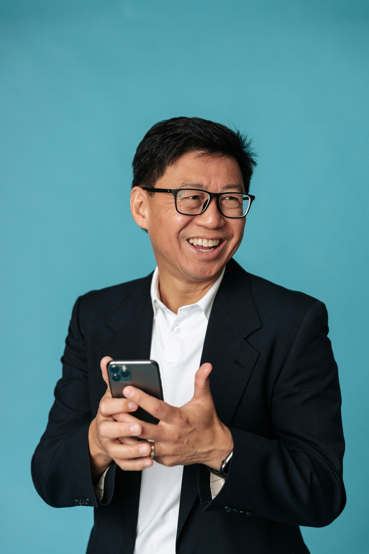 Client getting in touch with Field Agent